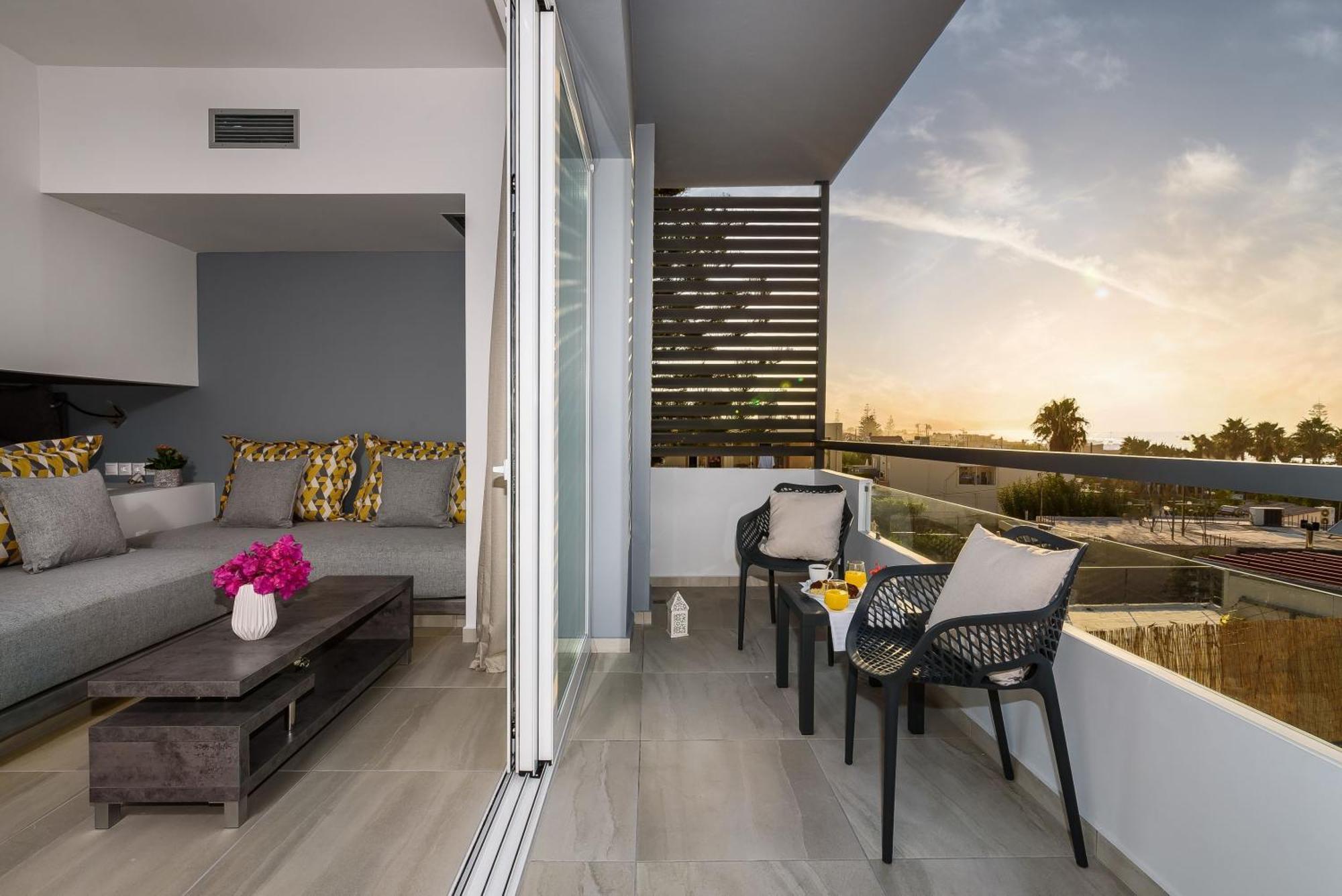 Solar Apartments Agia Marina 외부 사진